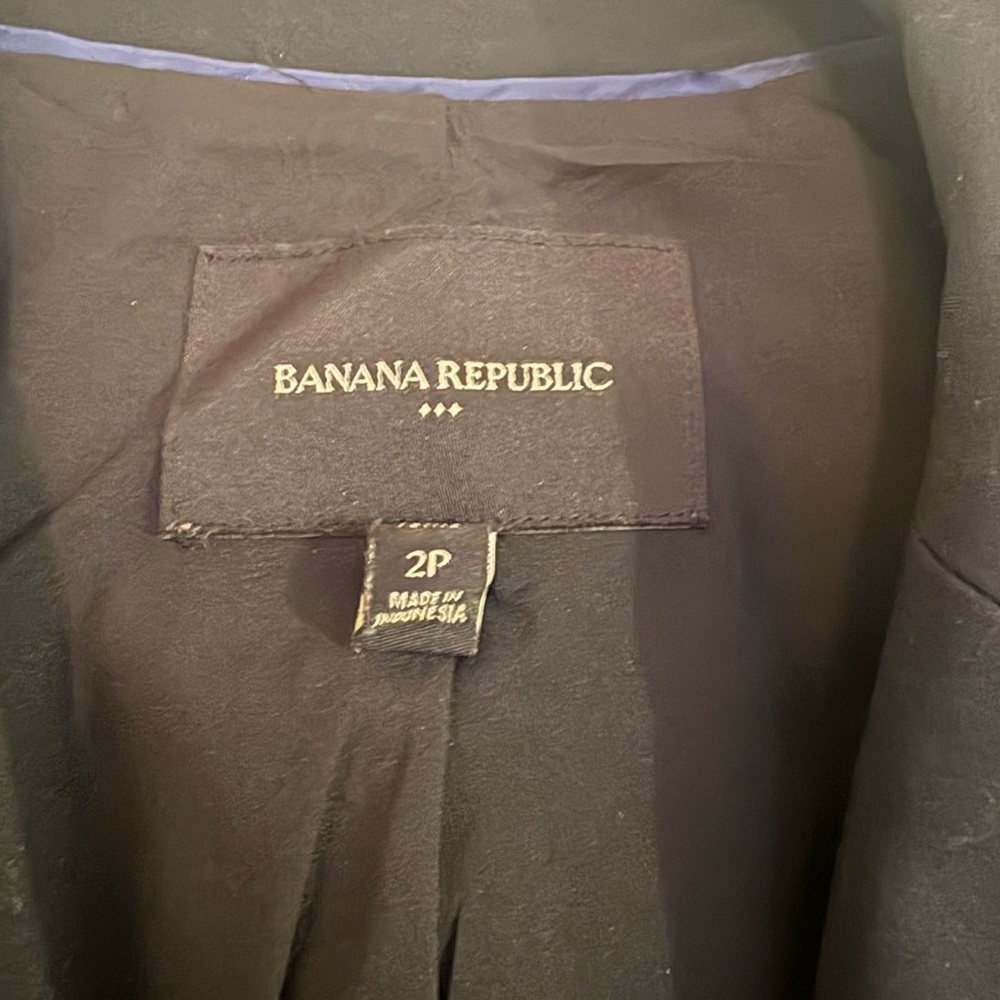 Banana Republic Classic Black Blazer - Picture 6 of 15